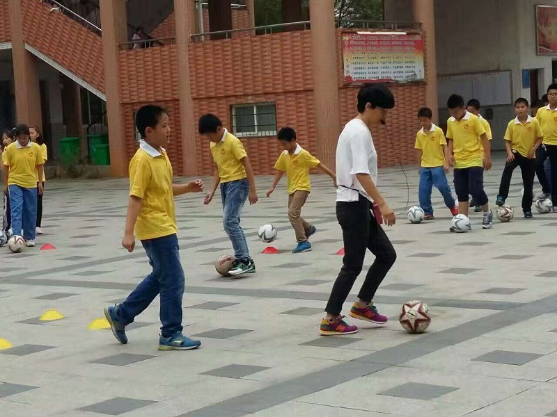 “高效课堂创新月”活动圆满结束