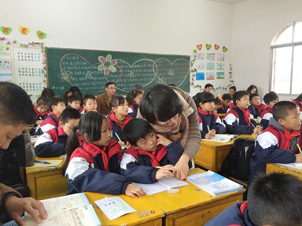 ������ʵ ���Էҷ� -----����ʡ�������в���ʵ��СѧУ԰���