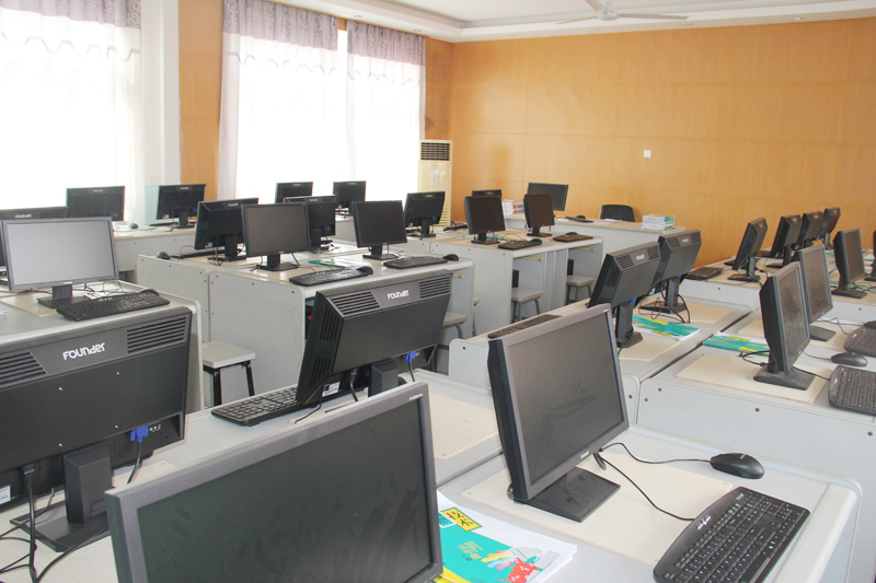 ������ʵ ���Էҷ� -----����ʡ�������в���ʵ��СѧУ԰���