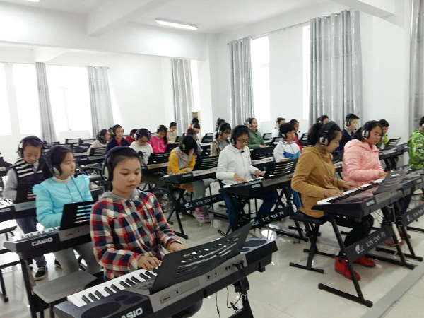 ������ʵ ���Էҷ� -----����ʡ�������в���ʵ��СѧУ԰���