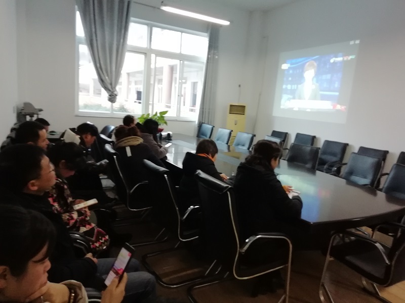 昌河实验小学党支部开展学习时代楷模王继才、黄群 宋月才、姜开斌同志先进事迹 主题党日活动