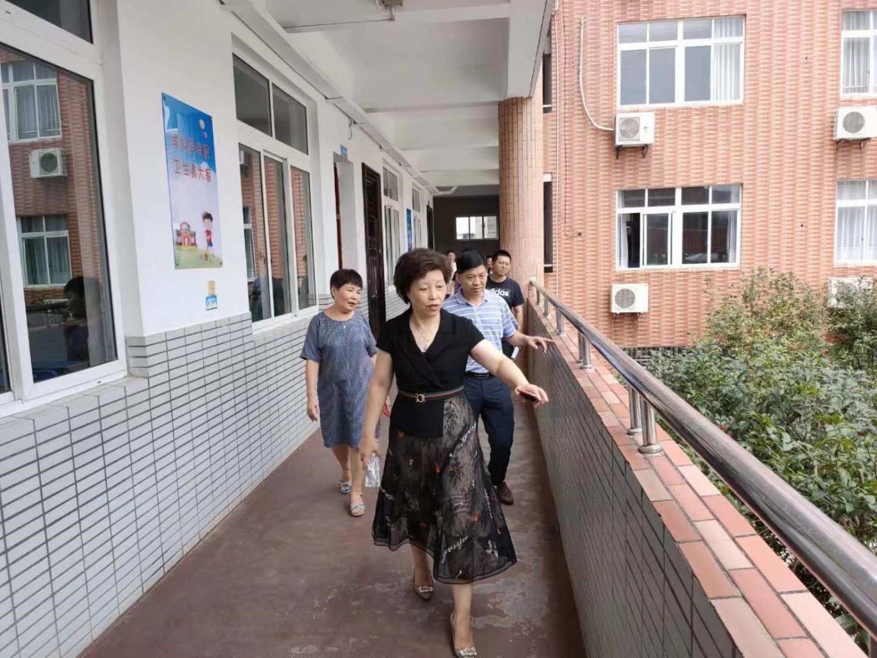 以精细求精致,用精心迎国检——昌河实验小学迎检进行时