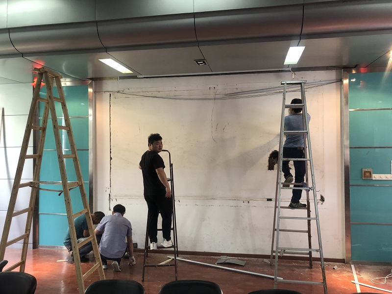 劳动创建美好校园——我校总务处校园维护建设工作纪实