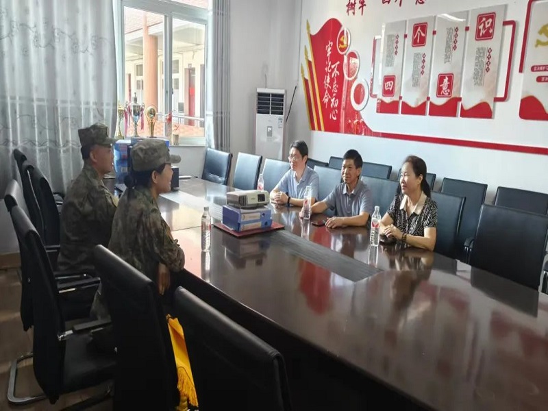 ���񹲽� ��ˮ�������У�������ӵ���У���н�ʦ��ο��